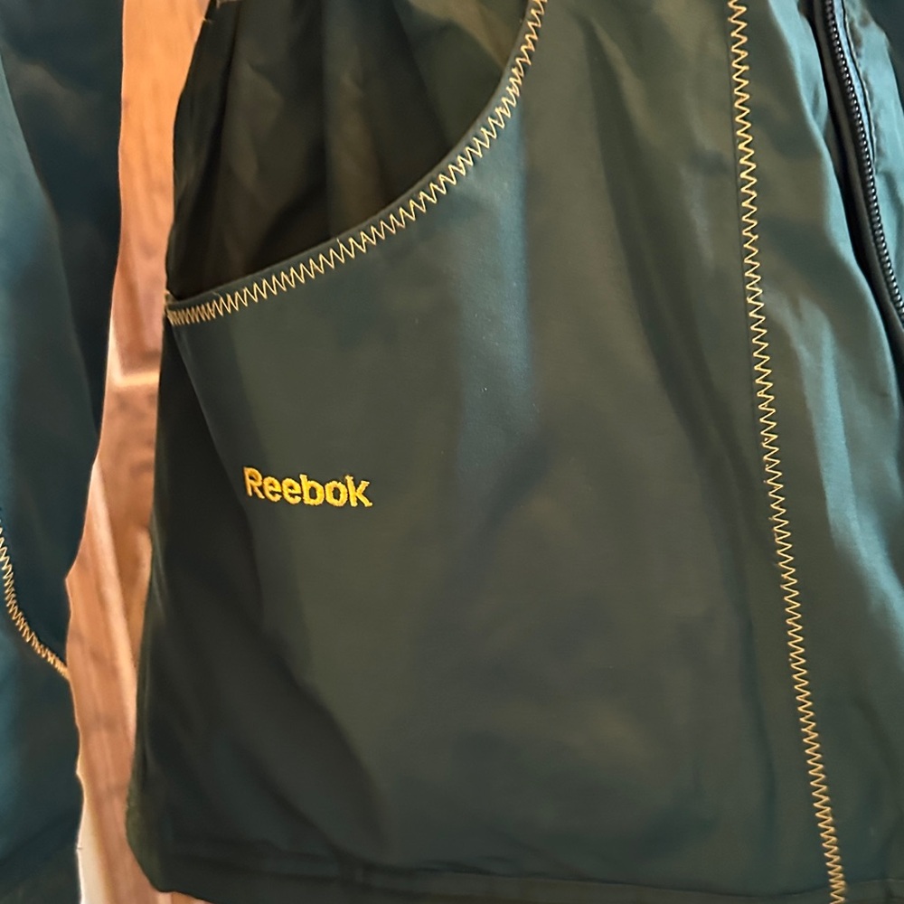 Reebok Green Bay Packers Winter Jacket! - Picture 4 of 6